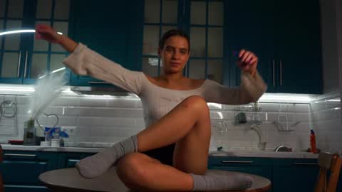 Snapshot of li_queen_ chatting on January 2025 08:52:01 AM Hey Im Alexa tg online show from January 2025 08:52:01 AM