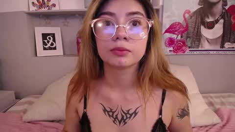 lia_08 online show from February 2025 11:59:02 PM
