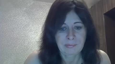 lia_ang online show from November 2025 09:28:01 PM