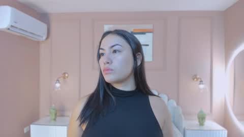 Snapshot of lia_ass chatting on January 2025 10:12:02 AM Liss 3 online show from January 2025 10:12:02 AM