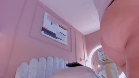 Snapshot of lia_ass chatting on February 2025 04:25:01 PM Liss 3 online show from February 2025 04:25:01 PM