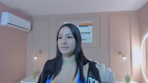 Snapshot of lia_ass chatting on March 2025 10:22:02 AM Liss 3 online show from March 2025 10:22:02 AM