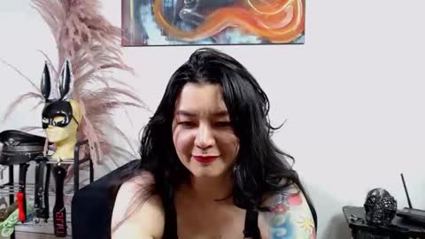 . online show from November 2025 12:10:02 AM