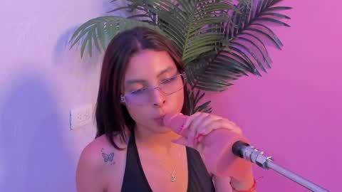 Snapshot of lia_owenss chatting on May 2026 07:29:01 PM lia_owenss online show from May 2026 07:29:01 PM