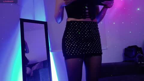 Snapshot of lia_tinez chatting on September 2025 11:32:02 PM Lia online show from September 2025 11:32:02 PM