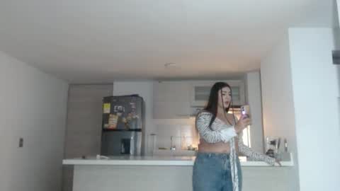 Snapshot of lia_vc chatting on September 2025 11:42:01 PM lia_vc online show from September 2025 11:42:01 PM