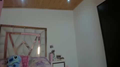 Snapshot of lia_velourt chatting on May 2026 06:54:02 AM LIA VELOURT online show from May 2026 06:54:02 AM