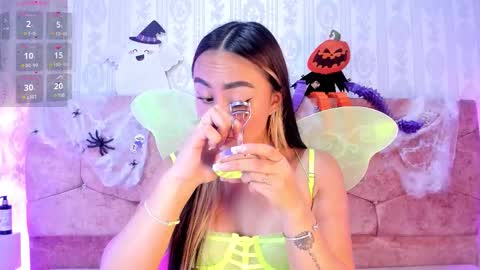 Snapshot of liaa_18 chatting on October 2025 05:08:01 AM Liaa online show from October 2025 05:08:01 AM