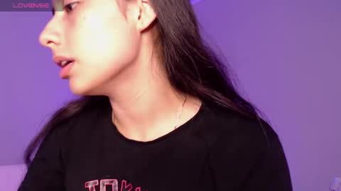 Snapshot of liaa_cute_ chatting on November 2025 02:17:02 AM lia online show from November 2025 02:17:02 AM