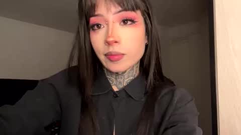 Liaa  online show from May 2026 01:58:02 AM