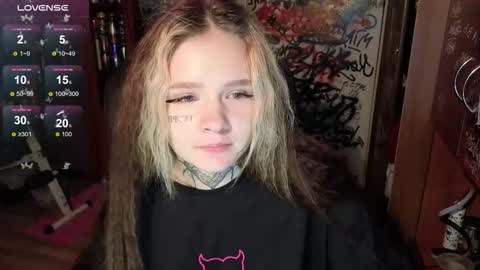 Snapshot of liaaa_li chatting on October 2025 02:17:02 AM liaaa_li online show from October 2025 02:17:02 AM