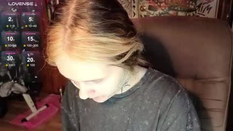 Snapshot of liaaa_li chatting on October 2025 05:36:01 PM liaaa_li online show from October 2025 05:36:01 PM