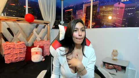 liaandjefferson online show from February 2025 04:16:01 PM