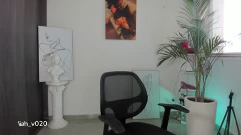 Liah online show from January 2025 07:45:01 PM