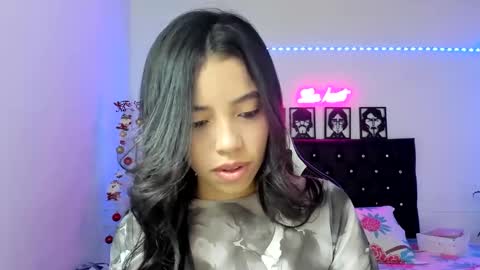 Lia Kent online show from December 2024 01:34:02 AM