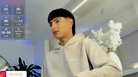 Liam online show from January 2026 06:40:01 AM