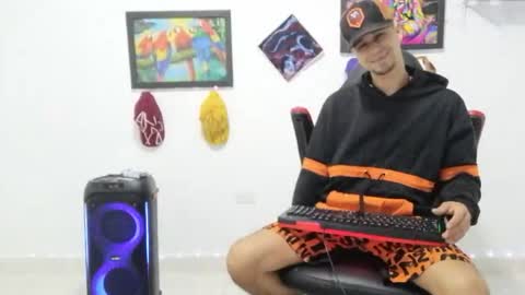 Andres online show from November 2025 10:34:02 PM