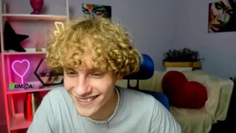 Liam online show from March 2025 04:39:02 PM