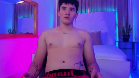 liam_conorr online show from December 2024 02:16:02 PM