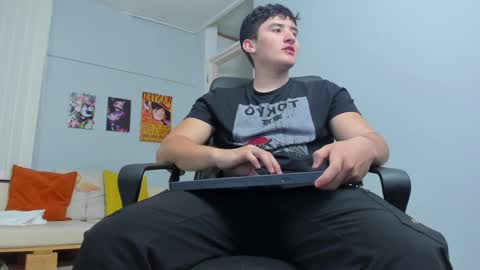 liam_conorr online show from January 2025 01:25:02 PM