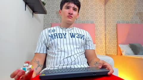 liam_conorr online show from January 2025 12:32:02 PM