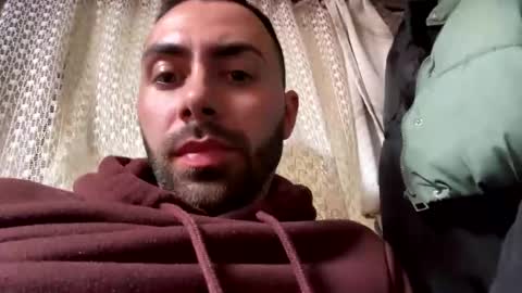 Snapshot of liam_daniel chatting on February 2025 01:10:02 PM Liam online show from February 2025 01:10:02 PM