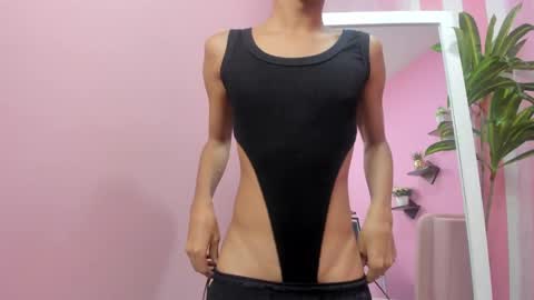 Liam online show from September 2025 04:56:02 AM