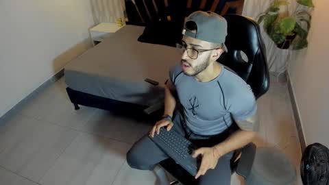 LIAM KLEIN online show from March 2026 11:16:01 AM