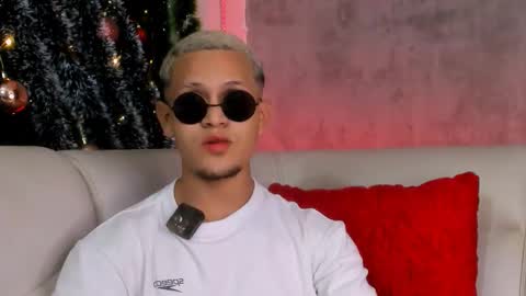 Snapshot of liam_knight chatting on December 2025 02:31:01 AM liam_knight online show from December 2025 02:31:01 AM