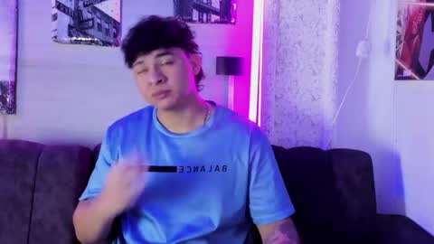 liam online show from December 2025 12:36:02 PM