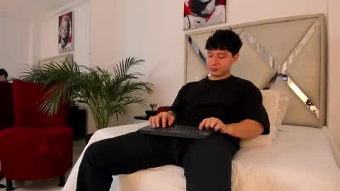 Call me Lian online show from February 2026 12:56:02 PM