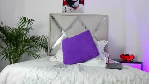 Call me Lian online show from March 2026 12:17:02 PM