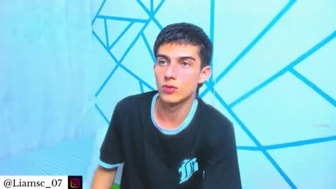 Snapshot of liam_scott77 chatting on November 2025 10:59:02 PM Liam scott77 online show from November 2025 10:59:02 PM