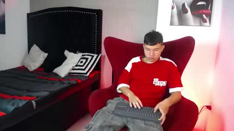 Liam  online show from February 2026 12:38:01 PM