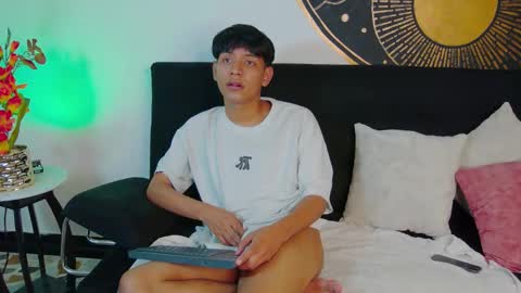 Snapshot of liam_sinclair chatting on February 2026 08:48:02 PM Liam online show from February 2026 08:48:02 PM