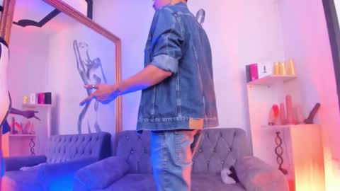 LiamDeep online show from March 2026 09:10:02 PM