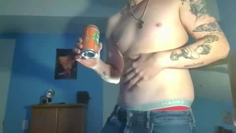 Snapshot of liamnotsonormal chatting on December 2025 05:28:01 AM LiamNotSoNormal online show from December 2025 05:28:01 AM