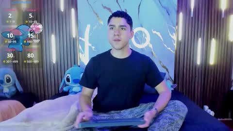 Liam online show from November 2025 12:05:02 PM