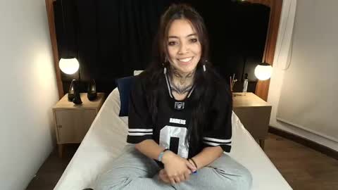 L I A M O N R O E online show from March 2026 12:12:01 PM