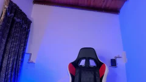 liamwyatt_ online show from August 2026 02:57:02 AM