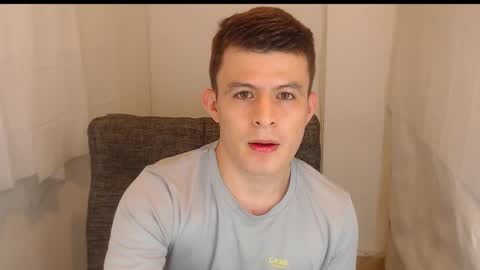 lian_eathan online show from December 2025 01:10:01 AM