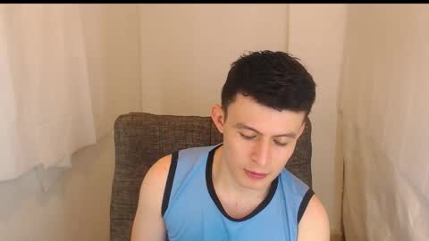 lian_eathan online show from December 2025 03:55:01 AM