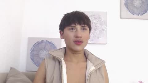 Snapshot of lian_ross chatting on October 2025 07:37:02 PM SAMUEL SAMY online show from October 2025 07:37:02 PM