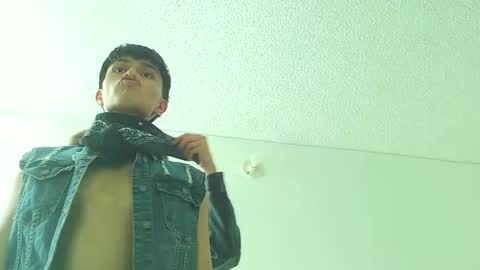 Snapshot of lian_y_dilan chatting on March 2026 08:31:01 PM lian_y_dilan online show from March 2026 08:31:01 PM