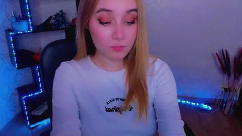 Snapshot of liana_bright chatting on December 2024 05:47:02 PM Liana online show from December 2024 05:47:02 PM