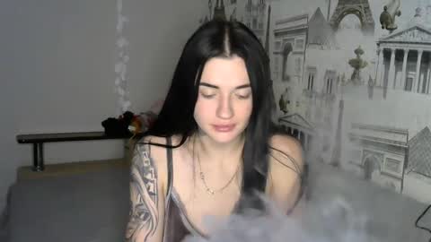 liana_diva online show from December 2024 11:42:01 PM