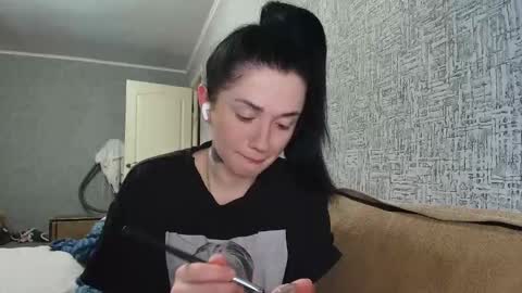 liana_diva online show from February 2026 07:37:02 PM