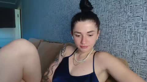 liana_diva online show from June 2026 12:05:02 PM