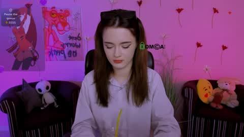 Little Liana  online show from April 2026 07:01:02 PM