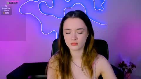 Snapshot of liana_kisses chatting on June 2026 06:32:01 PM Little Liana online show from June 2026 06:32:01 PM